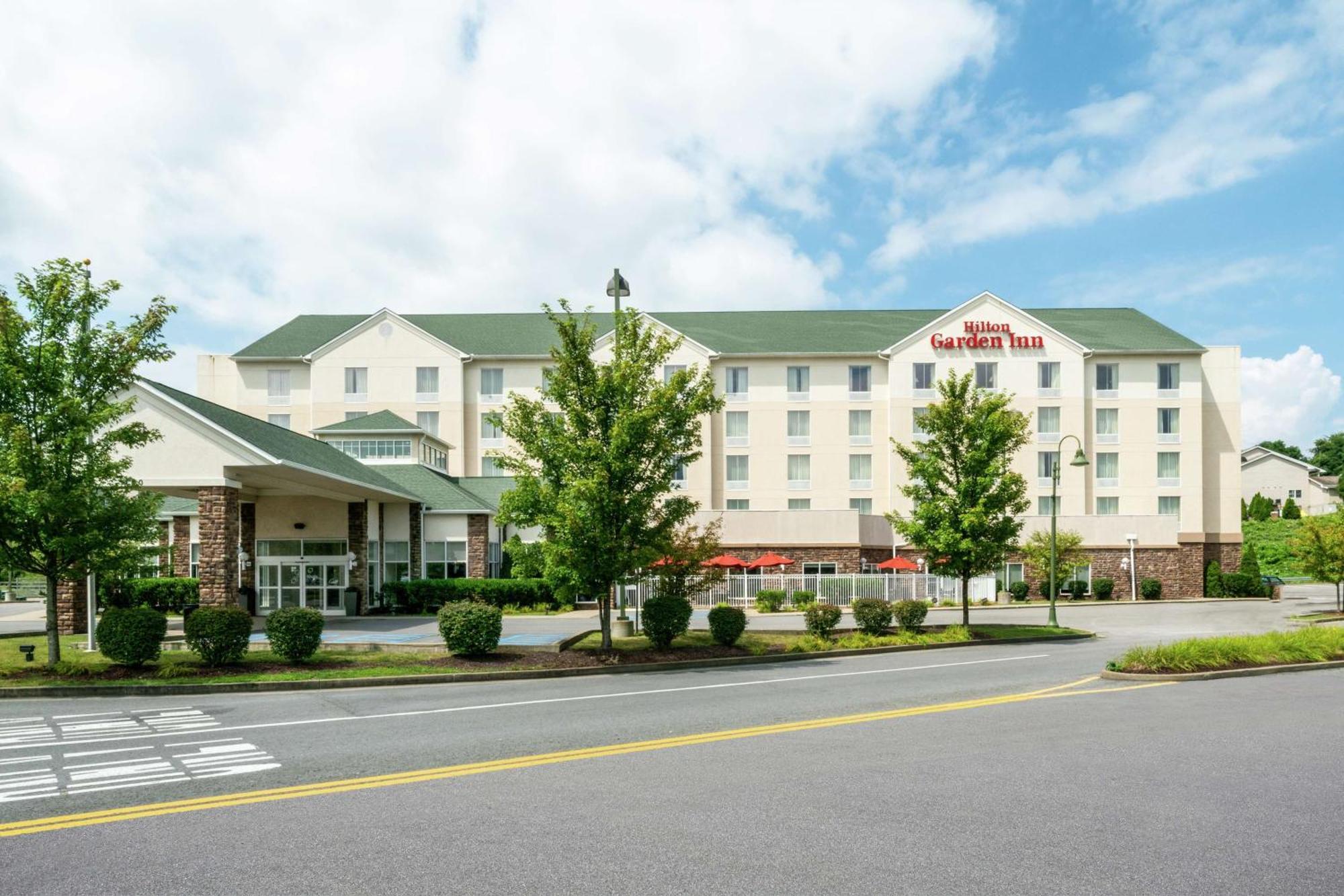 Hilton Garden Inn Morgantown Buitenkant foto
