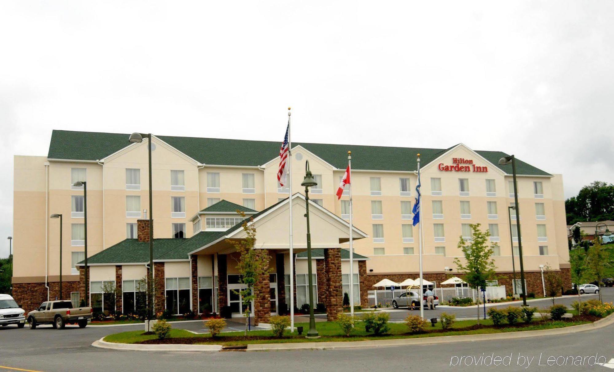 Hilton Garden Inn Morgantown Buitenkant foto